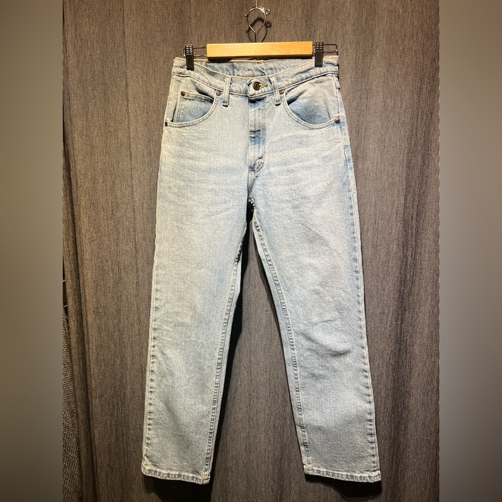 Wrangler Straight Leg Light Washed Jeans size 29x30